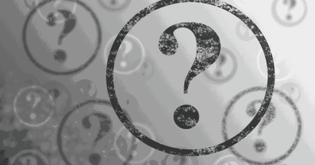 クエスチョンマークが並ぶ疑問イメージ