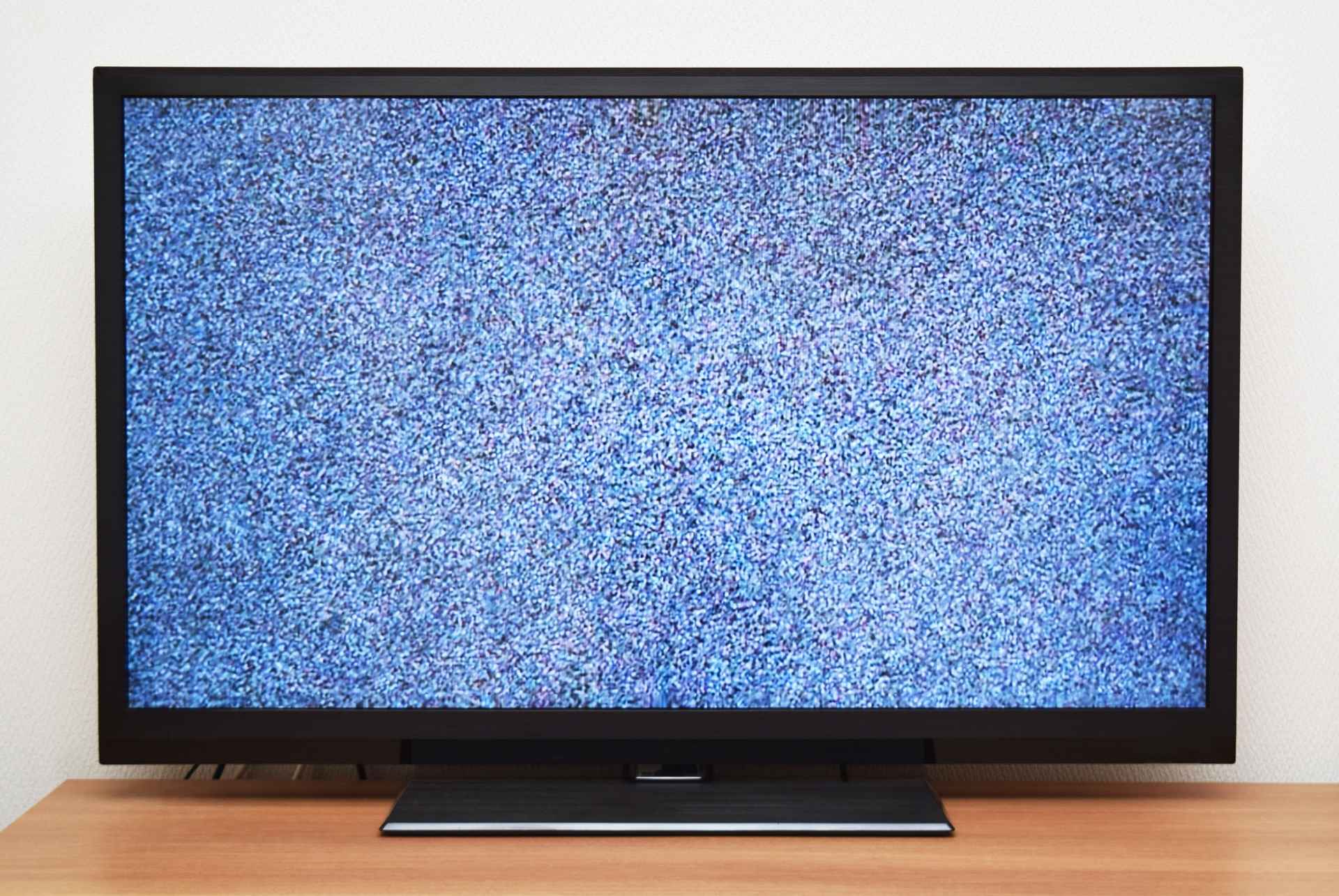 壊れたテレビ